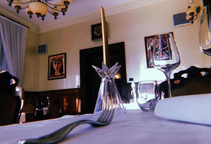 ペンション Picasso Boutique