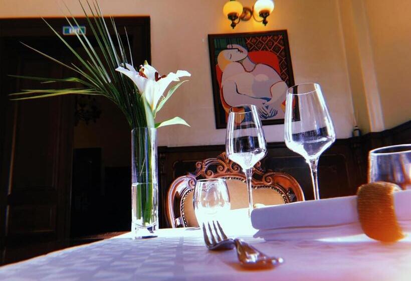 ペンション Picasso Boutique