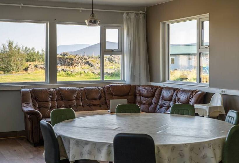 پانسیون Vogar Travel Service