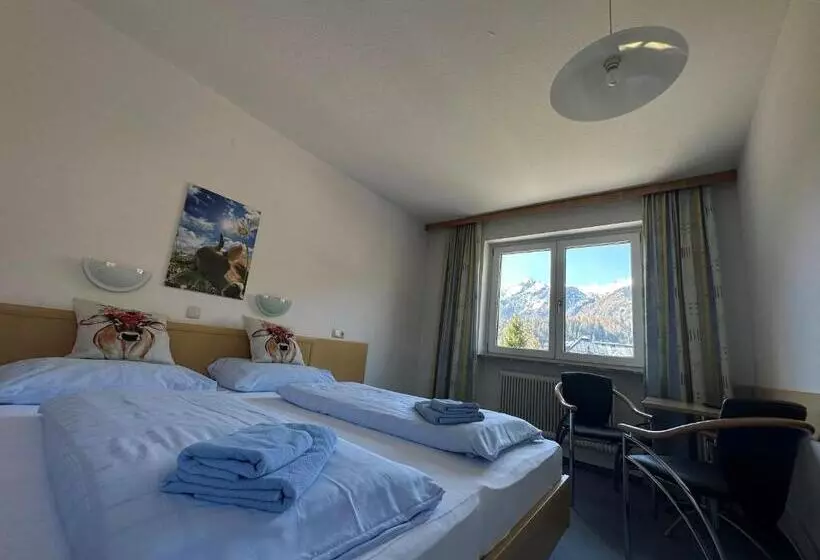 Pension Monika, Your B&b In Kaprun
