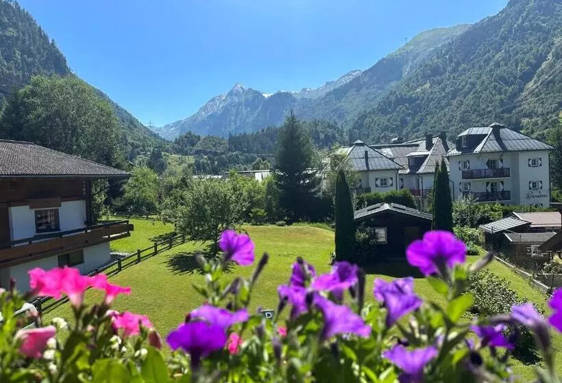 Pension Monika, Your B&b In Kaprun