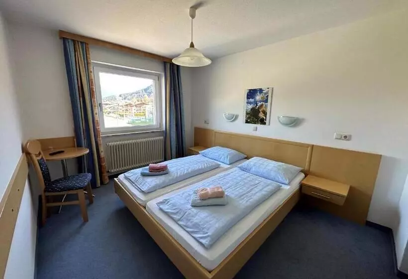 Pension Monika, Your B&b In Kaprun