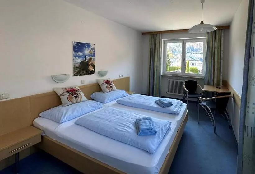 Pension Monika, Your B&b In Kaprun
