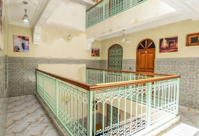 هتل Hôtel Faouzi