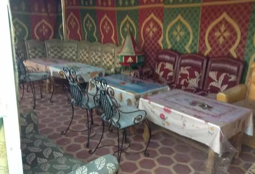 هتل Hôtel Faouzi