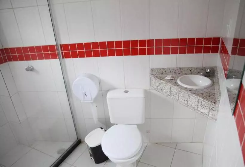 ホテル Piramide   Dois De Julho