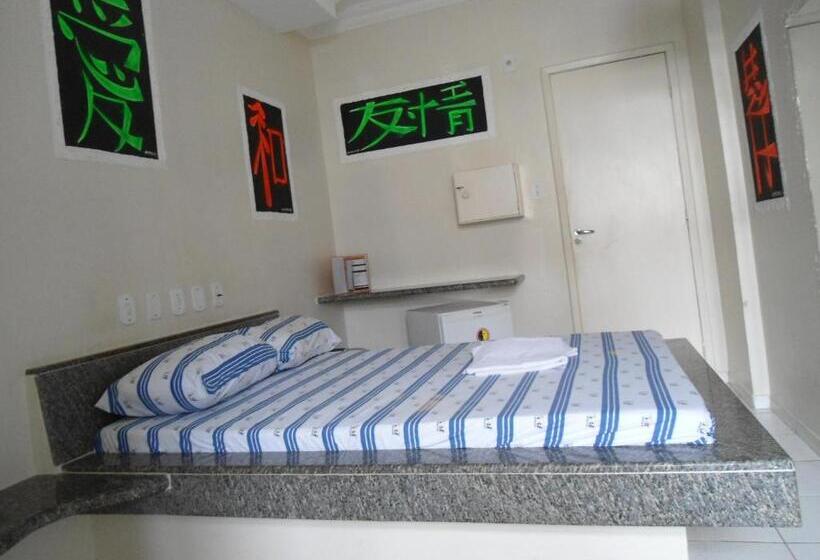 هتل Piramide   Dois De Julho