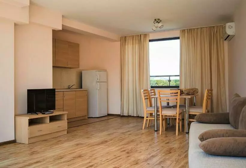 Moreto Seaside Apart