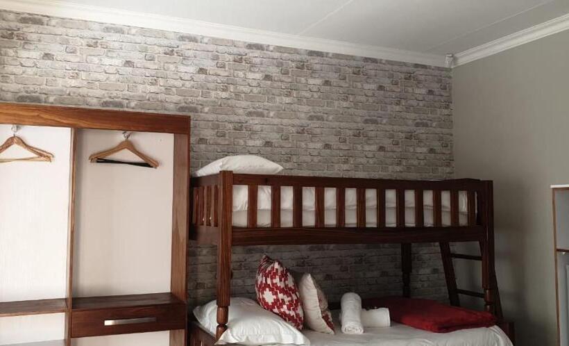 펜션 Crisp Guest Rooms