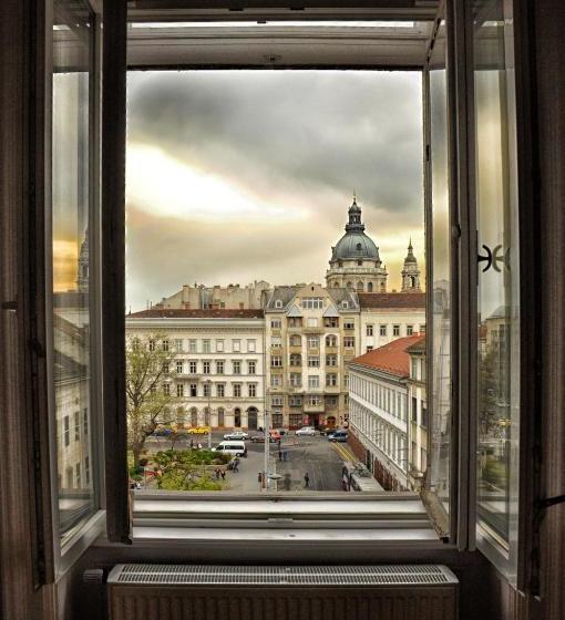 بنسيون Feodorm Apartments