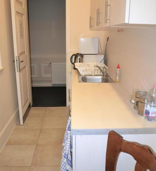 بنسيون Feodorm Apartments