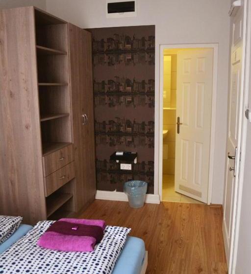 بنسيون Feodorm Apartments