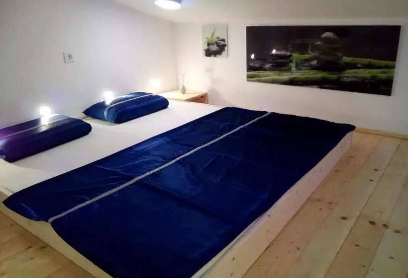 Majatalo Pri štorklji