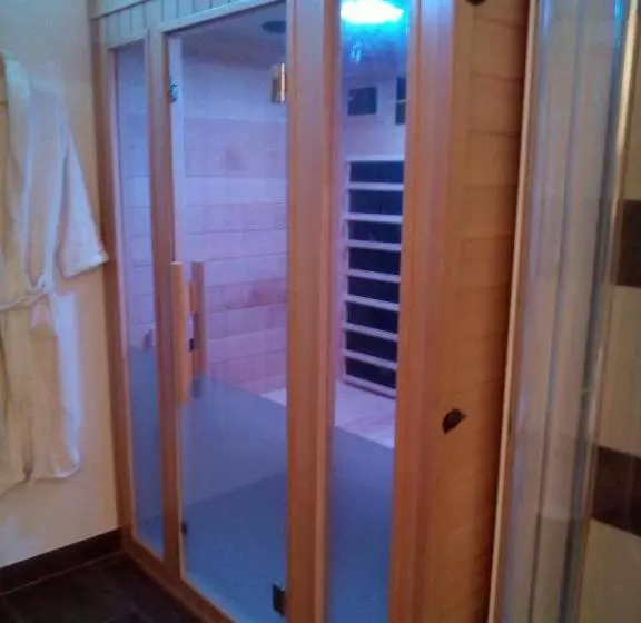 Majatalo Pri štorklji