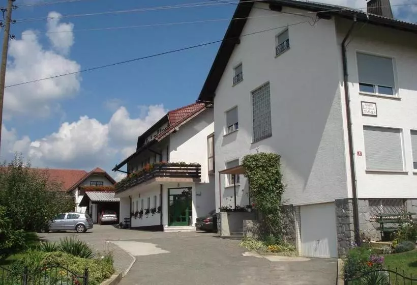 Majatalo Pri štorklji