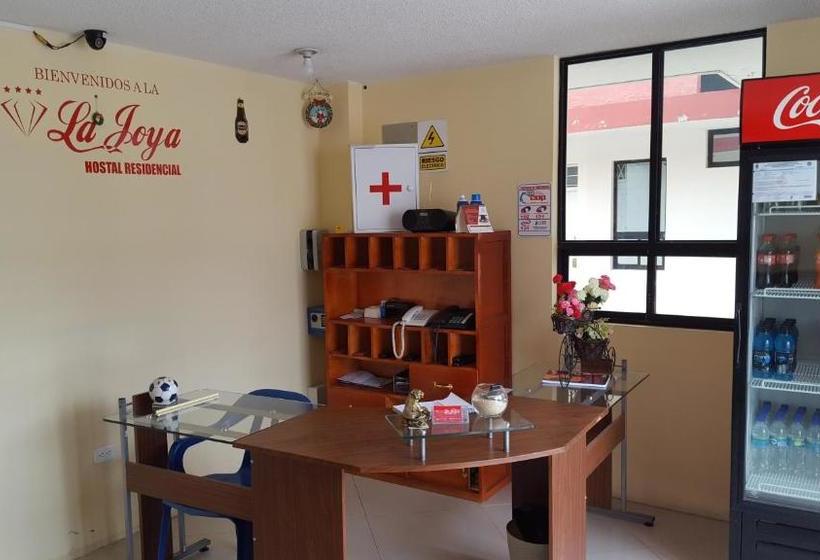 פנסיון Hostal La Joya