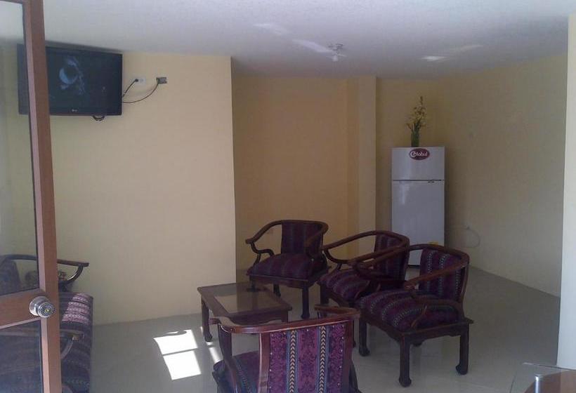 פנסיון Hostal La Joya