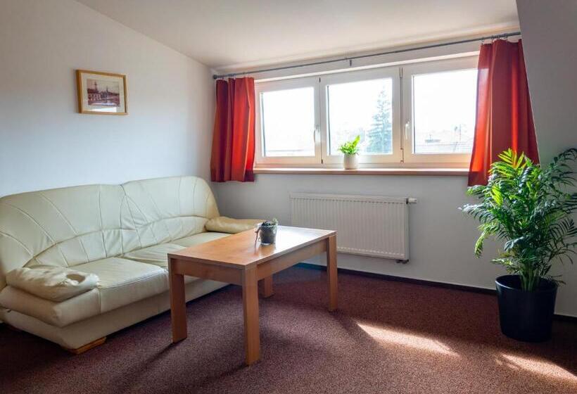 Panzió Penzion Na Stavidle