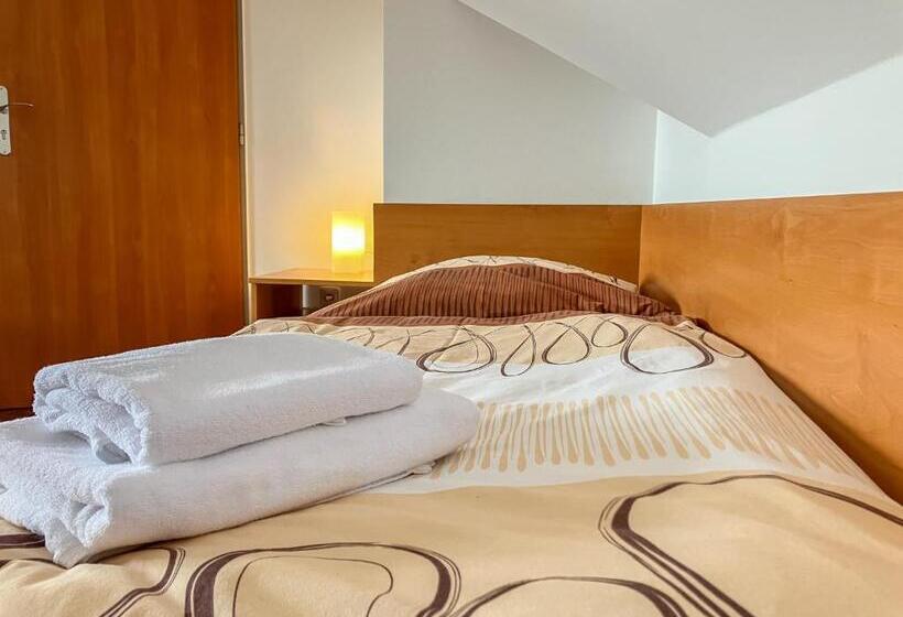 Panzió Penzion Na Stavidle