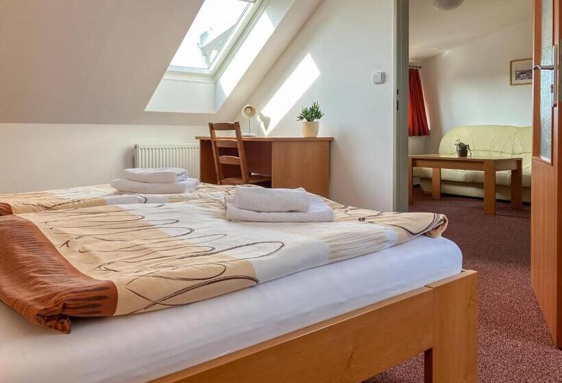 Panzió Penzion Na Stavidle