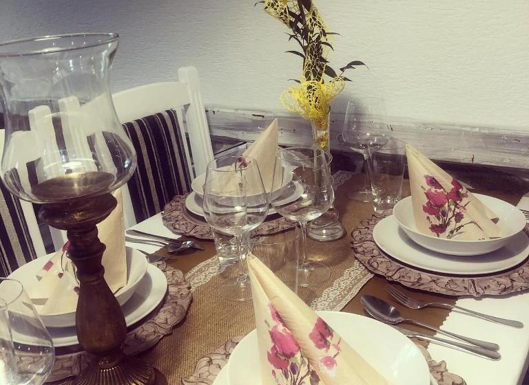 ペンション Brasserka