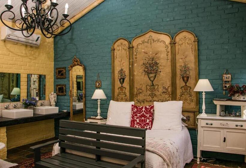 بنسيون Somerset Stables