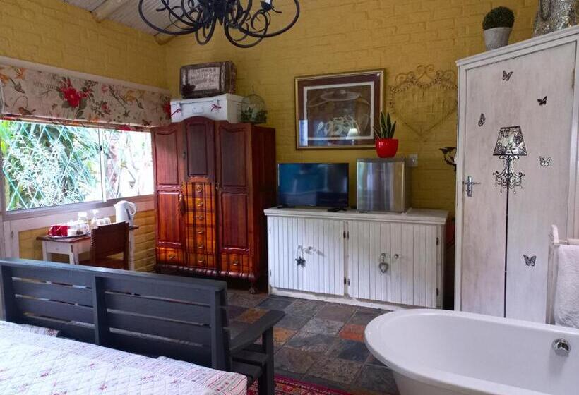 بنسيون Somerset Stables