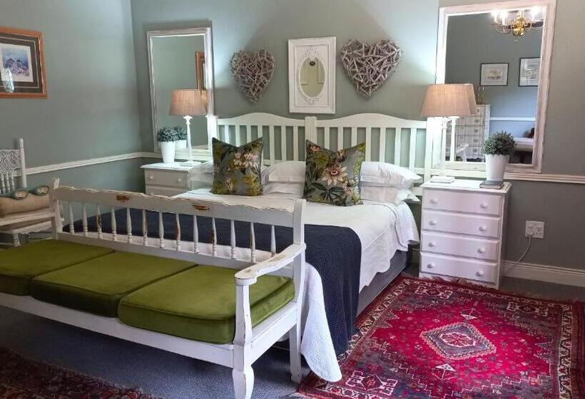 بنسيون Somerset Stables