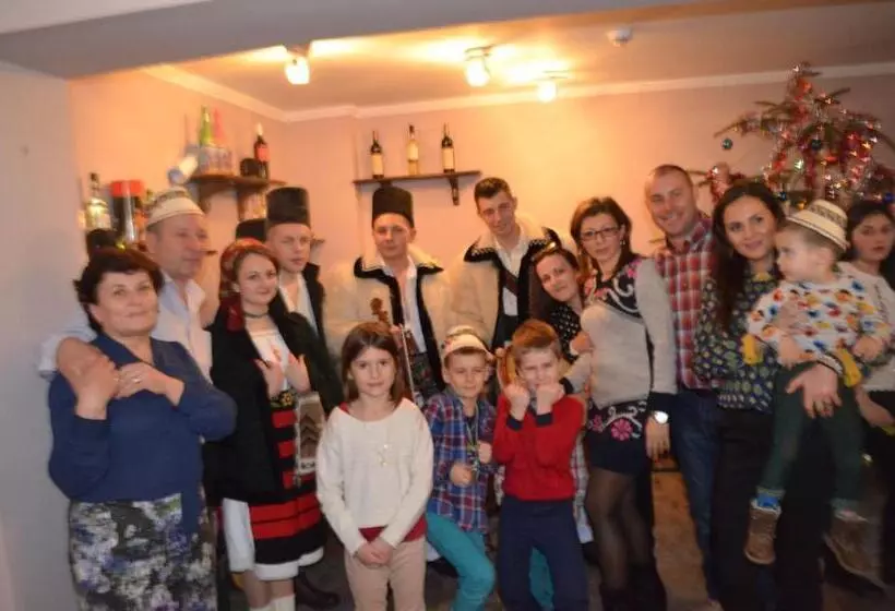 Pensiunea Crinul Alb