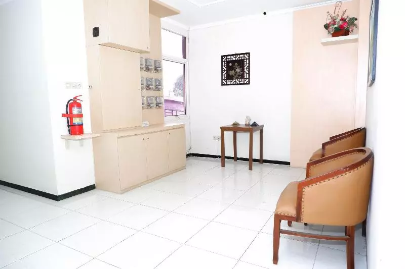 Hotelli Sky Guesthouse