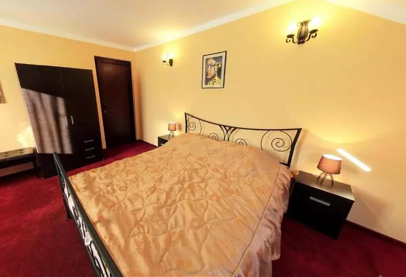 Majatalo La Storia Guest House