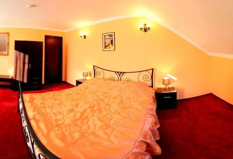 Majatalo La Storia Guest House