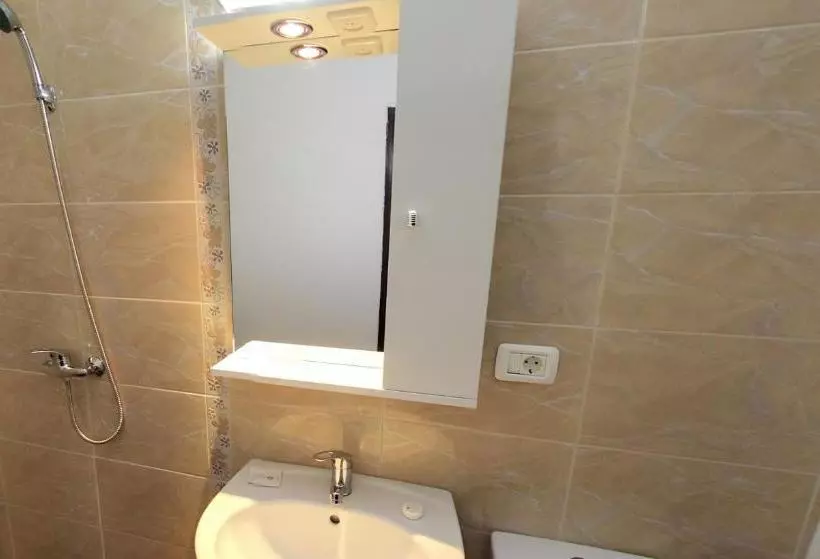 Majatalo La Storia Guest House