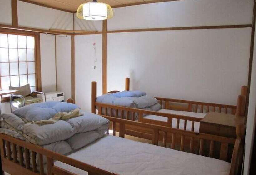 פנסיון Maison De Sasagawa   Hostel
