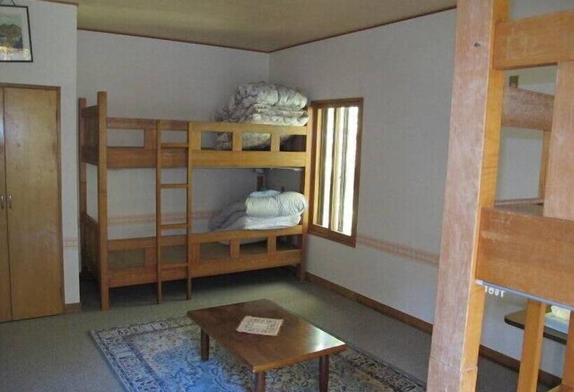 פנסיון Maison De Sasagawa   Hostel