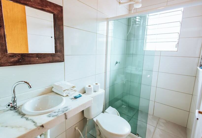 پانسیون Velinn Pousada Iguana Azul