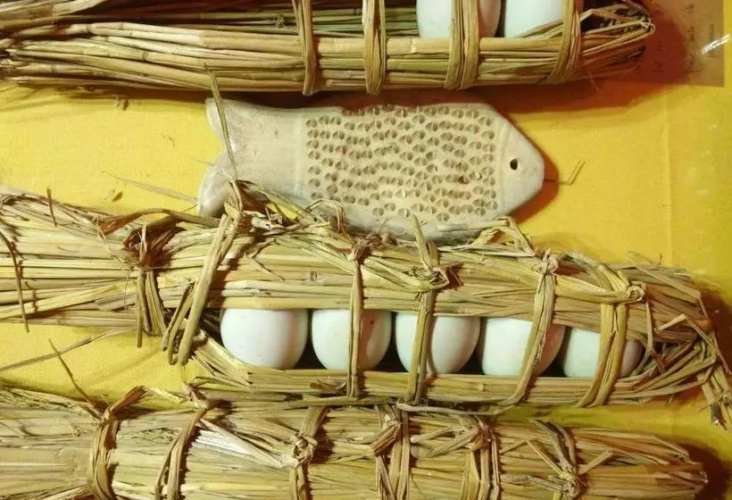 Majatalo Yuanyang Flower And Horse Inn