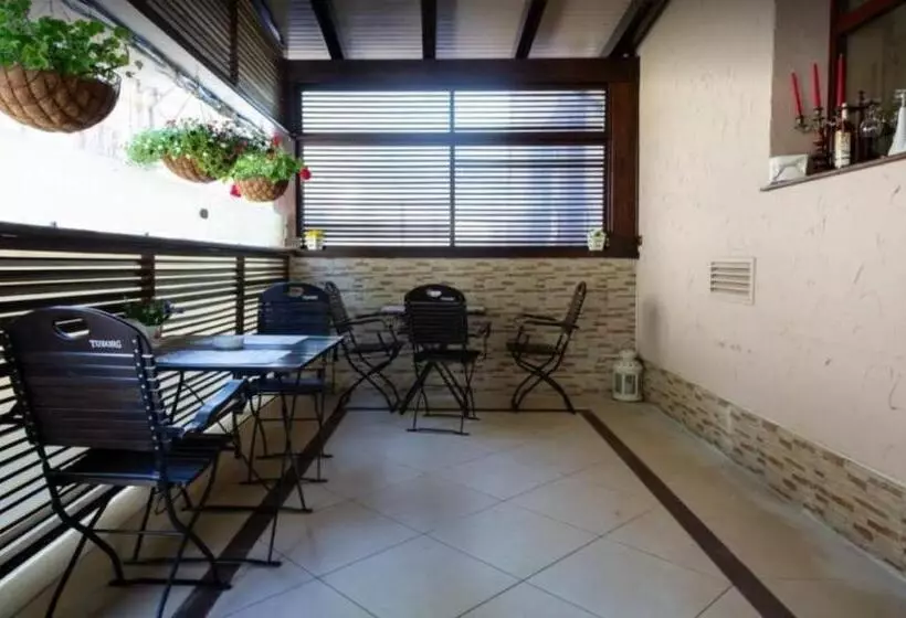 Pensiune Turistica Tosca