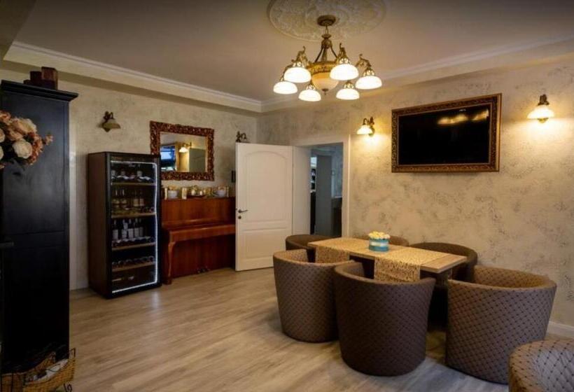 Pensiune Turistica Tosca