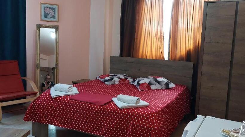 Pensiunea Nicol Tulcea