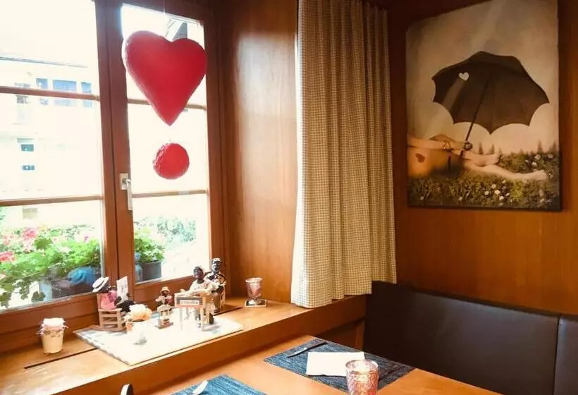 Retkeilymaja Gasthaus Zum Löwen