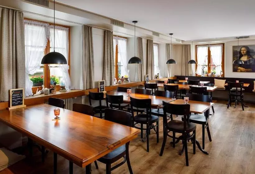 Retkeilymaja Gasthaus Zum Löwen