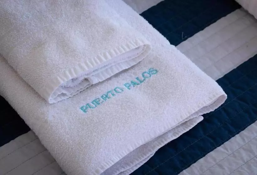 Retkeilymaja Hosteria Puerto Palos