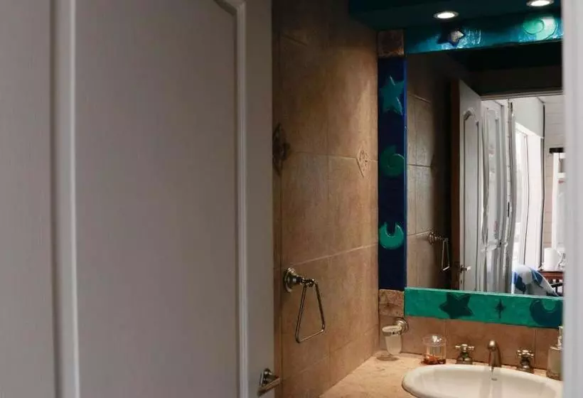 Retkeilymaja Hosteria Puerto Palos