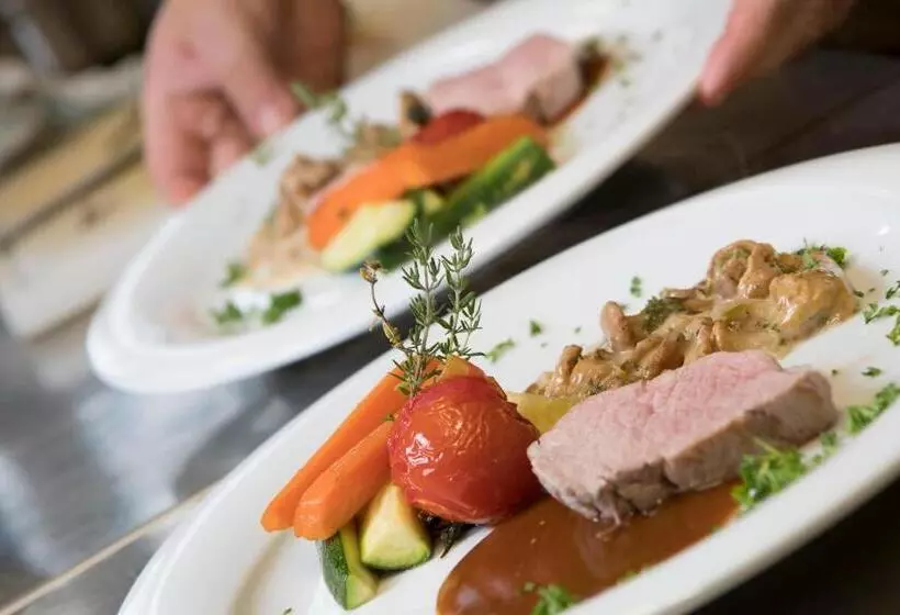 Gasthof Pension Wulfenia