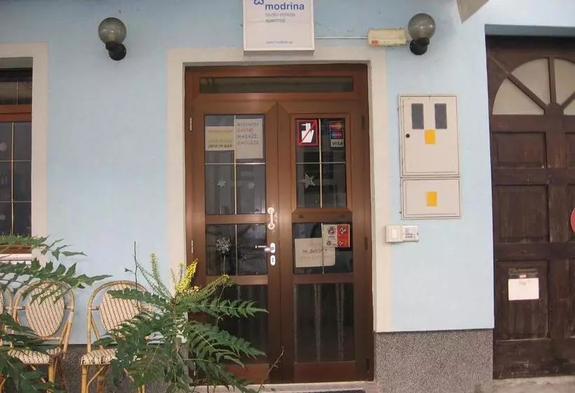 پانسیون Apartment Modrina