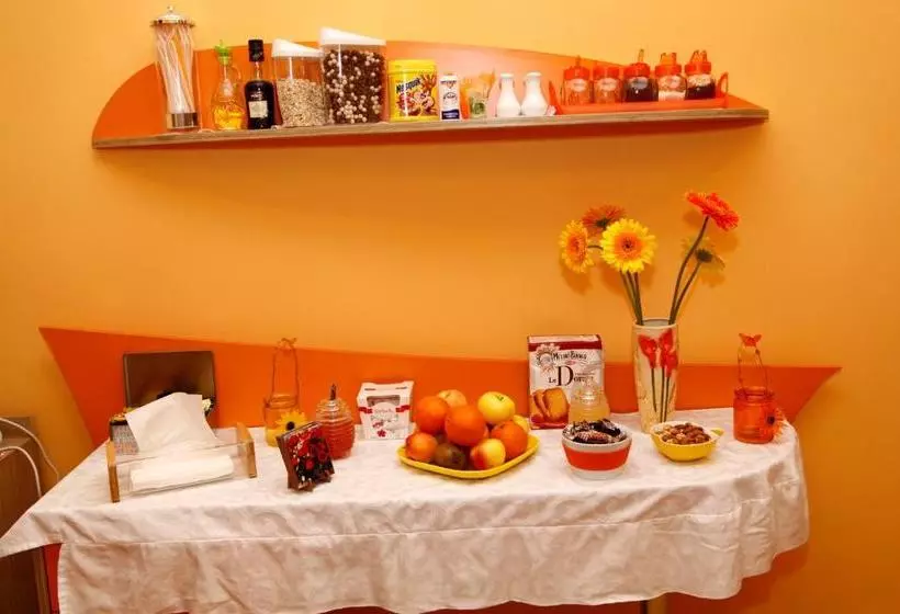 پانسیون Azoyan Guest House