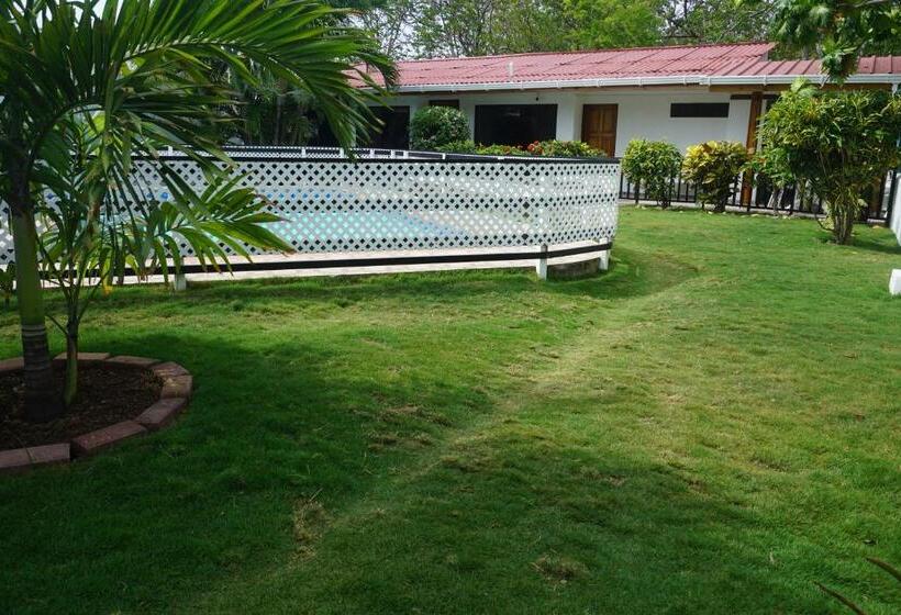 Pension Cozy Cottage Posada Turistica