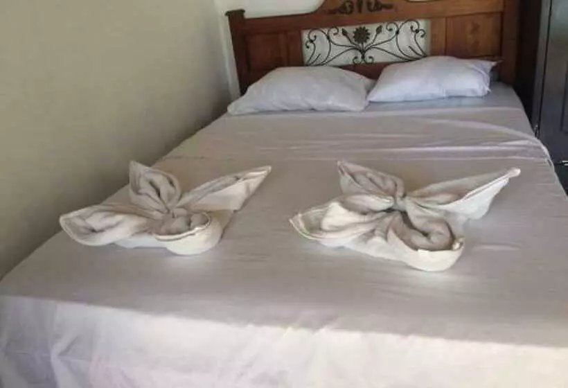 ペンション Hospedaje El Shaday