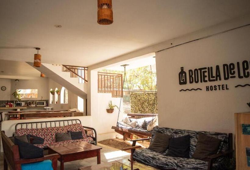 Pension Hostel La Botella De Leche Tamarindo
